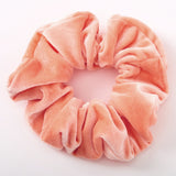 MEDIUM VELVET HAIR SCRUNCHIE - PEACH